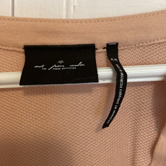 Urban Outfitters Out From Under Long Sleeve - Picture 3 of 6